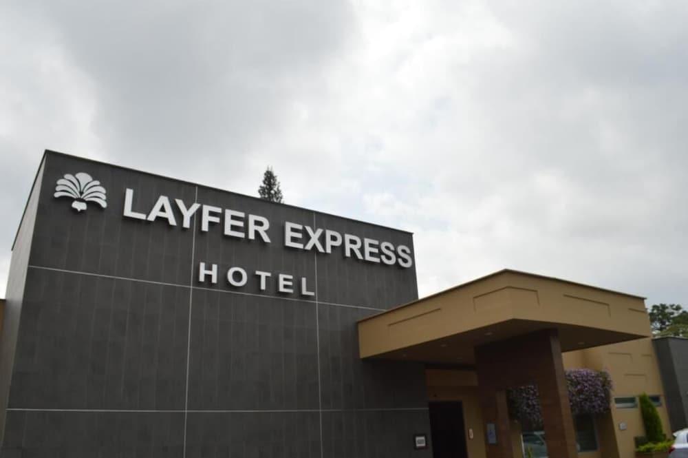 Layfer Express, Cordoba, Ver Buitenkant foto